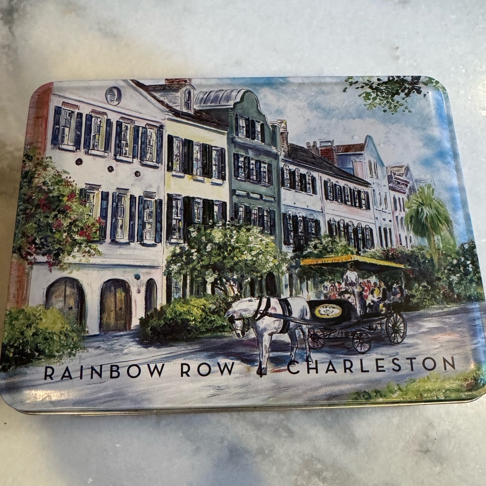 Rainbow Row Charleston, SC tin box